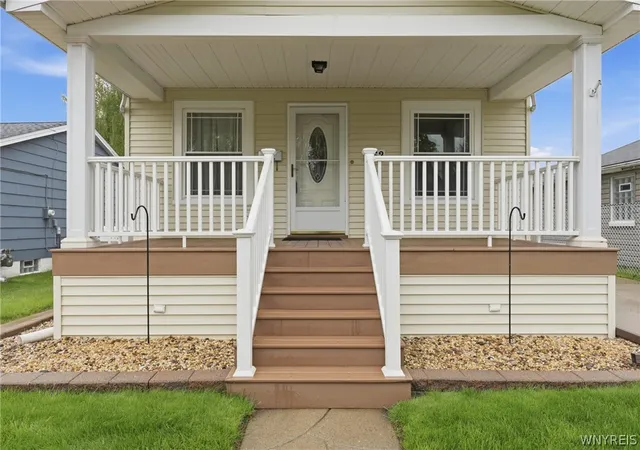 2nd image of 262 River St, Depew, NY 14043 | MLS# B1681264