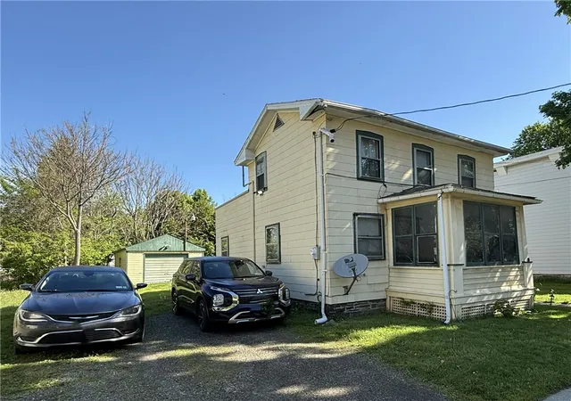 Homes for sale in Elmira City, NY | 254 W Hudson St, Elmira City, NY 14904 | MLS# R1681835