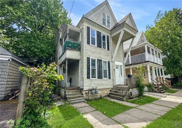 Homes for sale in Utica, NY | 807 Mcvean St, Utica, NY 13502 | MLS# S1682338