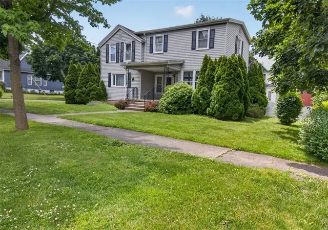 Homes for sale in Shelby, NY | 812 West Ave, Shelby, NY 14103 | MLS# R1679482