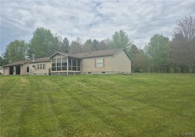 Homes for sale in Palermo, NY | 46 Craw Rd, Palermo, NY 13114 | MLS# S1682379