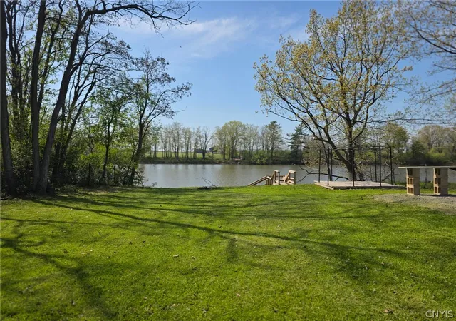 Homes for sale in Lyme, NY | 25835 Moffatt Rd, Lyme, NY 13634 | MLS# S1682398