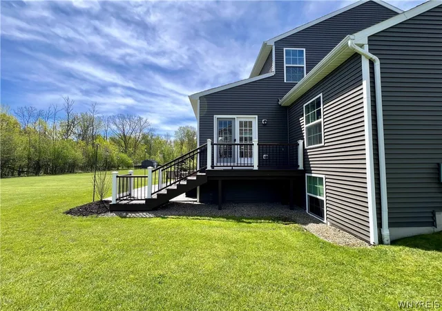 5th image of 11 Airmont Dr, Orchard Park, NY 14127 | MLS# B1673869