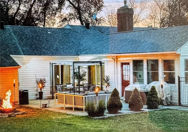 2nd image of 280 Pine St, East Aurora, NY 14052 | MLS# B1682332