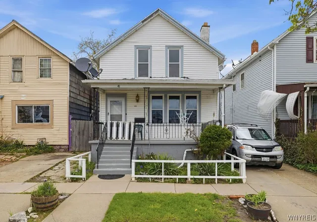 Homes for sale in Buffalo, NY | 41 West Ave, Buffalo, NY 14201 | MLS# B1679353