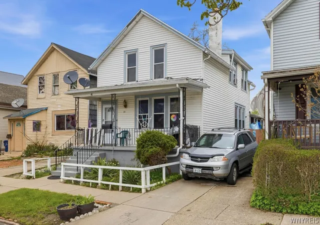 Homes for sale in Buffalo, NY | 41 West Ave, Buffalo, NY 14201 | MLS# B1679353
