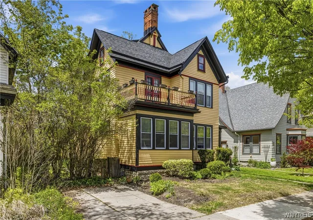 Homes for sale in Buffalo, NY | 180 Richmond Ave, Buffalo, NY 14222 | MLS# B1676154