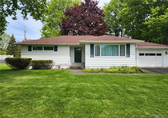 Homes for sale in Gaines, NY | 9 Linwood Ave, Gaines, NY 14411 | MLS# B1680837