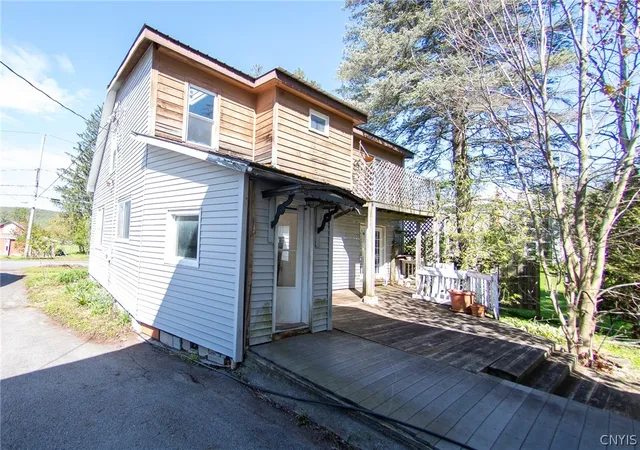 4th image of 12 Elm St, Cherry Valley, NY 13320 | MLS# S1675909
