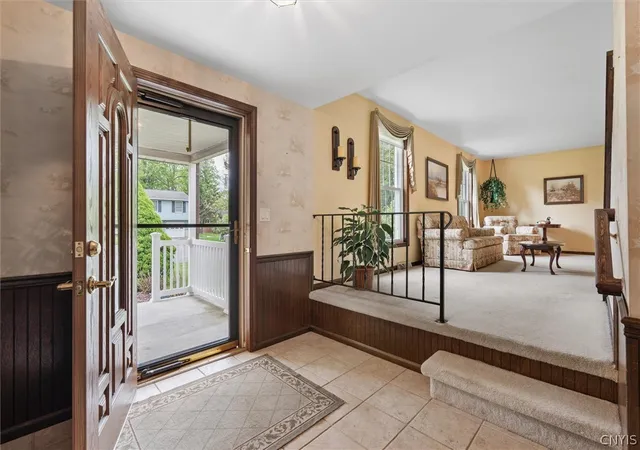 Homes for sale in Manlius, NY | 104 Winsboro Rd, Manlius, NY 13116 | MLS# S1681481