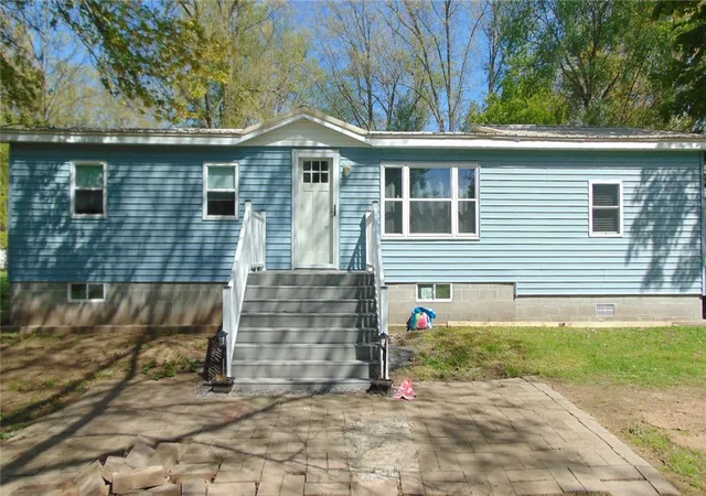 Homes for sale in Waterloo, NY | 2633 Edwards Rd, Waterloo, NY 13165 | MLS# R1682550