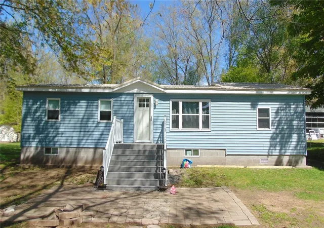 Homes for sale in Waterloo, NY | 2633 Edwards Rd, Waterloo, NY 13165 | MLS# R1682550