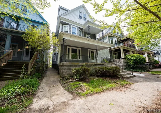 Homes for sale in Buffalo, NY | 104 Claremont Ave, Buffalo, NY 14222 | MLS# B1680255