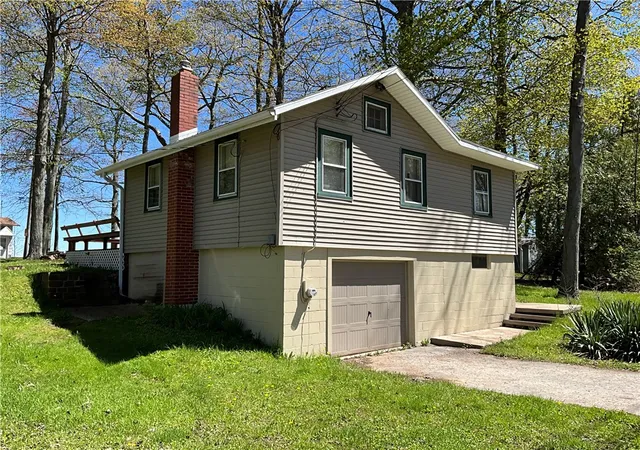 Homes for sale in Carlton, NY | 13333 Winding Rd, Carlton, NY 14571 | MLS# R1679986
