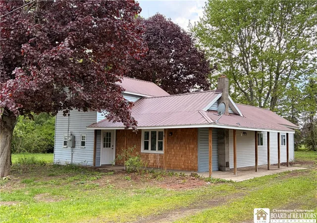 Homes for sale in Dayton, NY | 75 1st Ave, Dayton, NY 14138 | MLS# R1682408