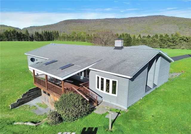 Photo 4 of Single family home for sale at 1601 Narrow Notch Rd, Hobart, NY 13788 | MLS# R1678892 | Listing updated on 2026-07-25