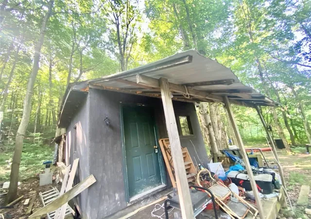 2nd image of 6973 Echo Mountain Rd, Springwater, NY 14560 | MLS# R1682688
