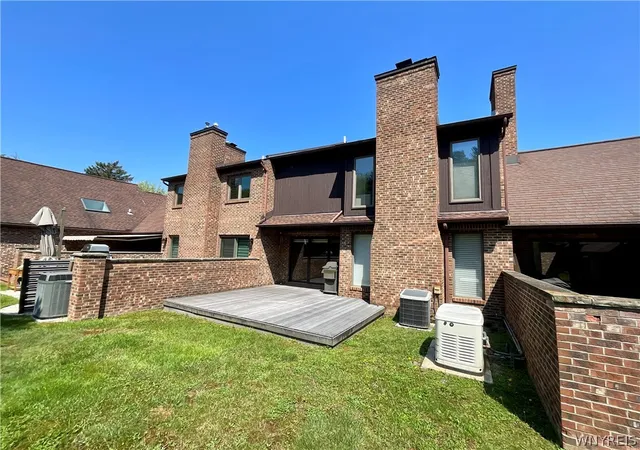 3rd image of 122 Hidden Ridge, Buffalo, NY 14221 | MLS# B1682426