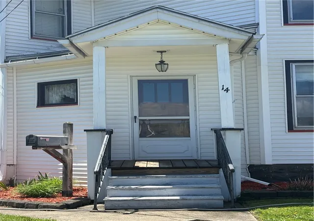 Homes for sale in Hornell, NY | 14 W Pine St, Hornell, NY 14843 | MLS# R1682245