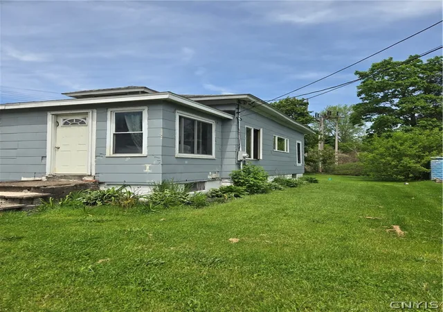 2nd image of 611 S 4th St, Fulton, NY 13069 | MLS# S1682697