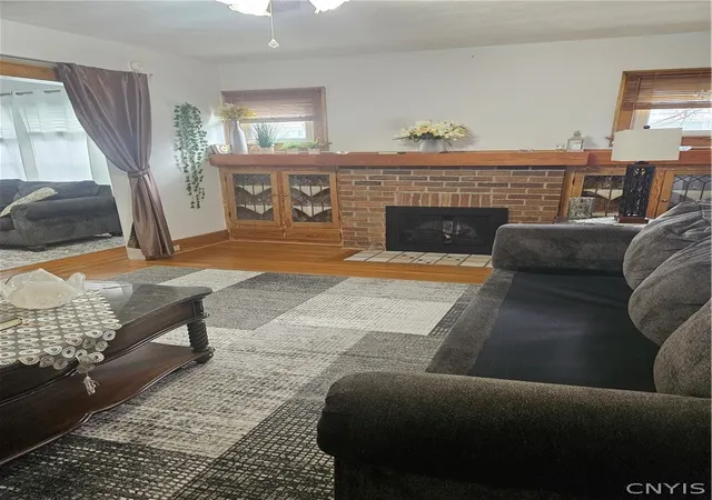 3rd image of 317 S Midler Ave S, Syracuse, NY 13206 | MLS# S1682769