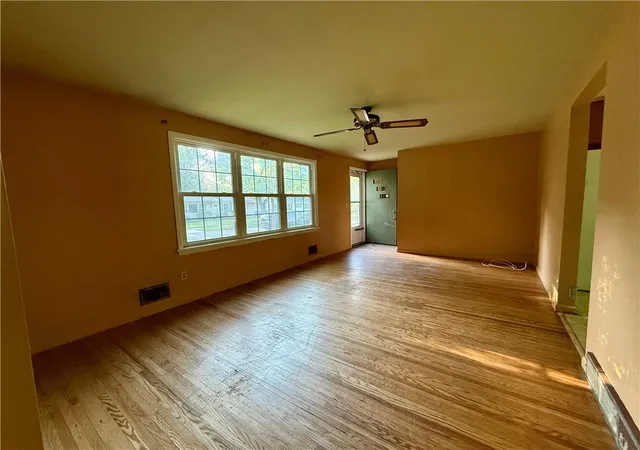 Homes for sale in Rochester, NY | 116 Lemoyn Ave, Rochester, NY 14612 | MLS# R1682842