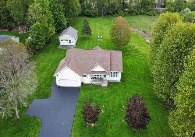 Homes for sale in Marcy, NY | 7338 Railroad St, Marcy, NY 13469 | MLS# S1680790