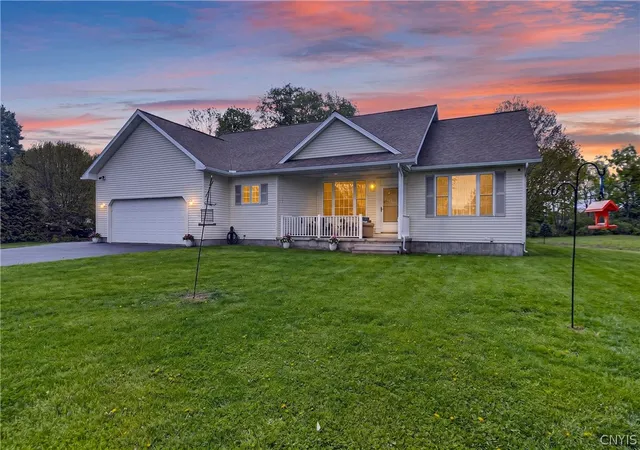 Homes for sale in Marcy, NY | 7338 Railroad St, Marcy, NY 13469 | MLS# S1680790