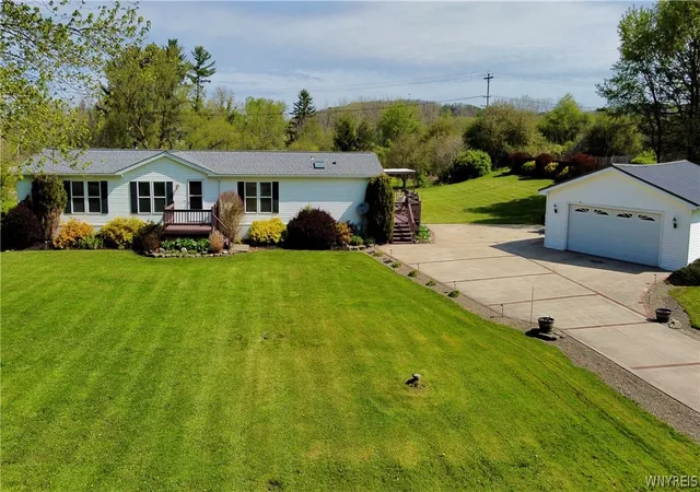 Homes for sale in East Otto, NY | 8090 E Otto Otto Rd, East Otto, NY 14729 | MLS# B1681132