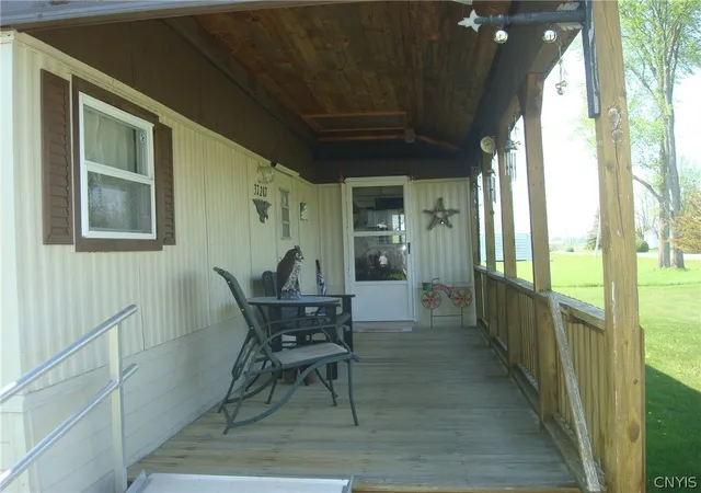 Homes for sale in Clayton, NY | 37207 Clayton Center Rd, Clayton, NY 13624 | MLS# S1682441
