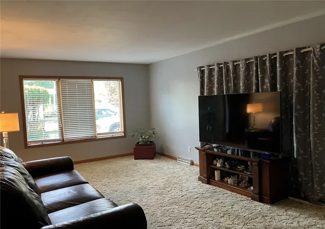 Homes for sale in Shelby, NY | 102 Eastview Dr, Shelby, NY 14103 | MLS# R1682318