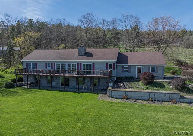Homes for sale in Urbana, NY | 8781 Greyton H Taylor Memorial Dr, Urbana, NY 14840 | MLS# B1680730