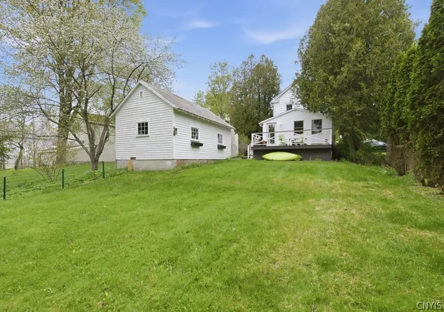 Homes for sale in Cazenovia, NY | 98 Lincklaen St, Cazenovia, NY 13035 | MLS# S1679822