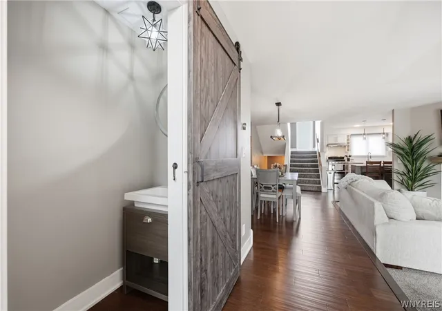 5th image of 339 Lakefront Blvd, Buffalo, NY 14202 | MLS# B1682587