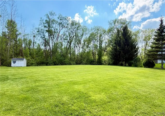 2nd image of 6232 Alabama Path, Cicero, NY 13039 | MLS# S1682852