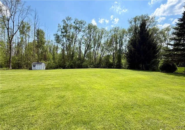 5th image of 6232 Alabama Path, Cicero, NY 13039 | MLS# S1682852