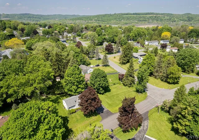 Homes for sale in Camillus, NY | 43 Richlee Dr, Camillus, NY 13031 | MLS# S1682525