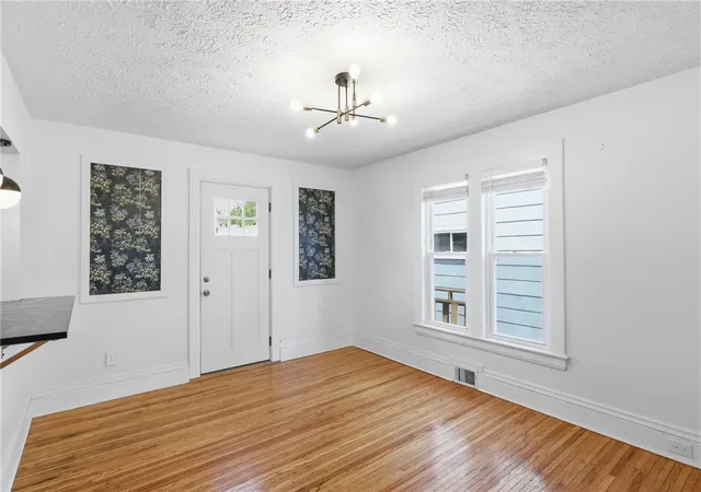 Homes for sale in East Rochester, NY | 231 W Elm St, East Rochester, NY 14445 | MLS# R1682684
