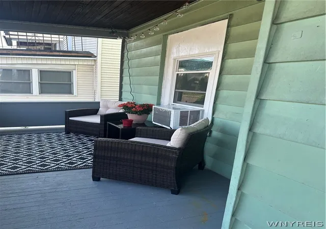 Homes for sale in Buffalo, NY | 86 Edson St, Buffalo, NY 14210 | MLS# B1682060