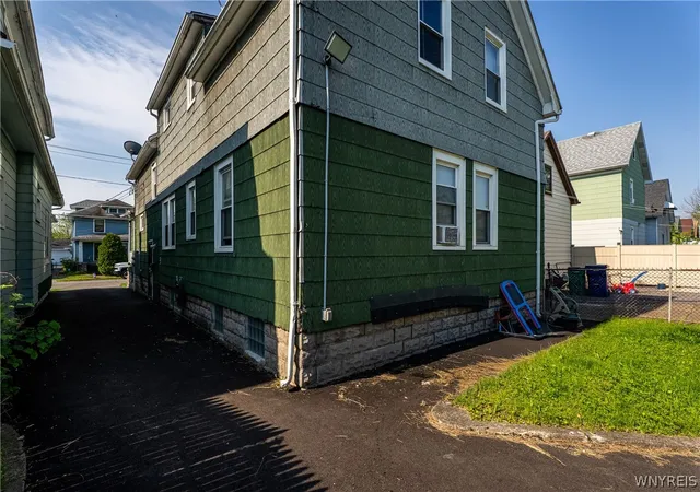 Homes for sale in Buffalo, NY | 94 Connelly Ave, Buffalo, NY 14215 | MLS# B1680662