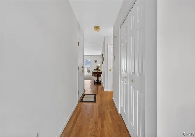 4th image of 183 Timber Wolf Cir, Syracuse, NY 13209 | MLS# S1682549