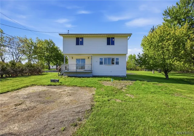Single family home for sale at 4537 Dorchester Rd, Buffalo, NY 14219 | MLS# B1681447