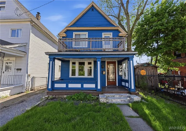 1st image of 182 Peter St, Buffalo, NY 14207 | MLS# B1682713