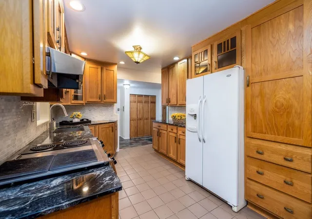 5th image of 1616 Lake Rd, Webster, NY 14580 | MLS# R1681820