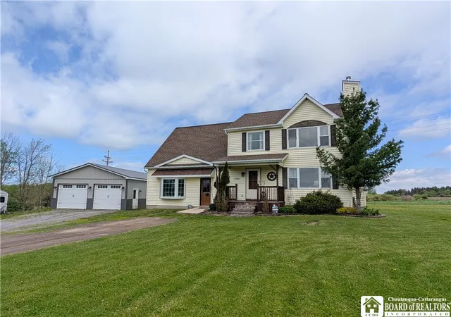 2nd image of 13400 Parker Rd, Holland, NY 14080 | MLS# R1682591