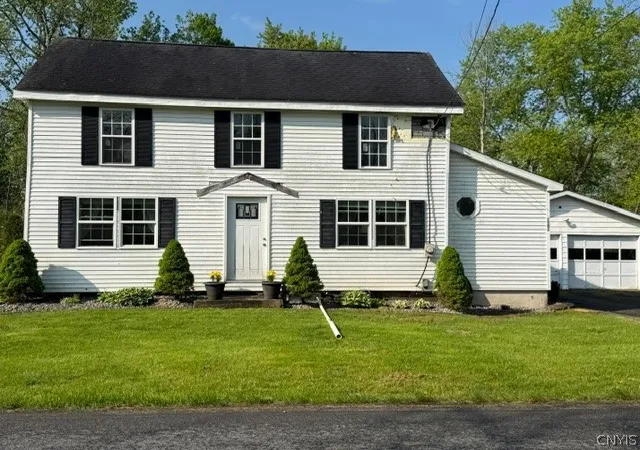 Homes for sale in Oneida, NY | 1301 N Lake St, Oneida, NY 13421 | MLS# S1682124