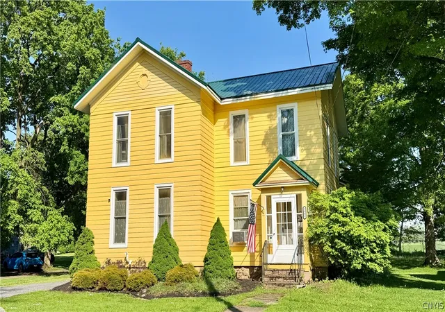 Homes for sale in Brutus, NY | 9006 Jackson St, Brutus, NY 13166 | MLS# S1682845