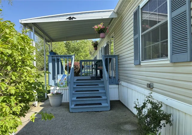Homes for sale in Clarendon, NY | 305 Sunset Dr, Clarendon, NY 14470 | MLS# R1682929