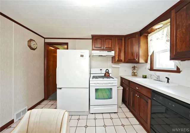 Photo 3 of Sale Pending at 51 Orchard Ave, Hamburg, NY 14219 | MLS# B1682902 | Listing updated on 2026-06-26