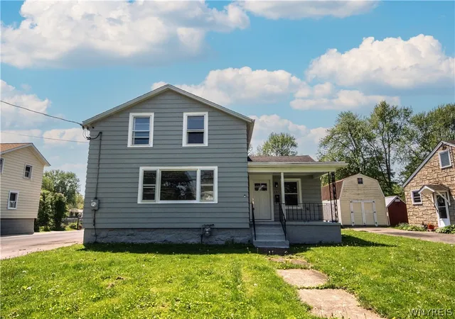 2nd image of 161 Elmwood Ave, Lockport, NY 14094 | MLS# B1682984